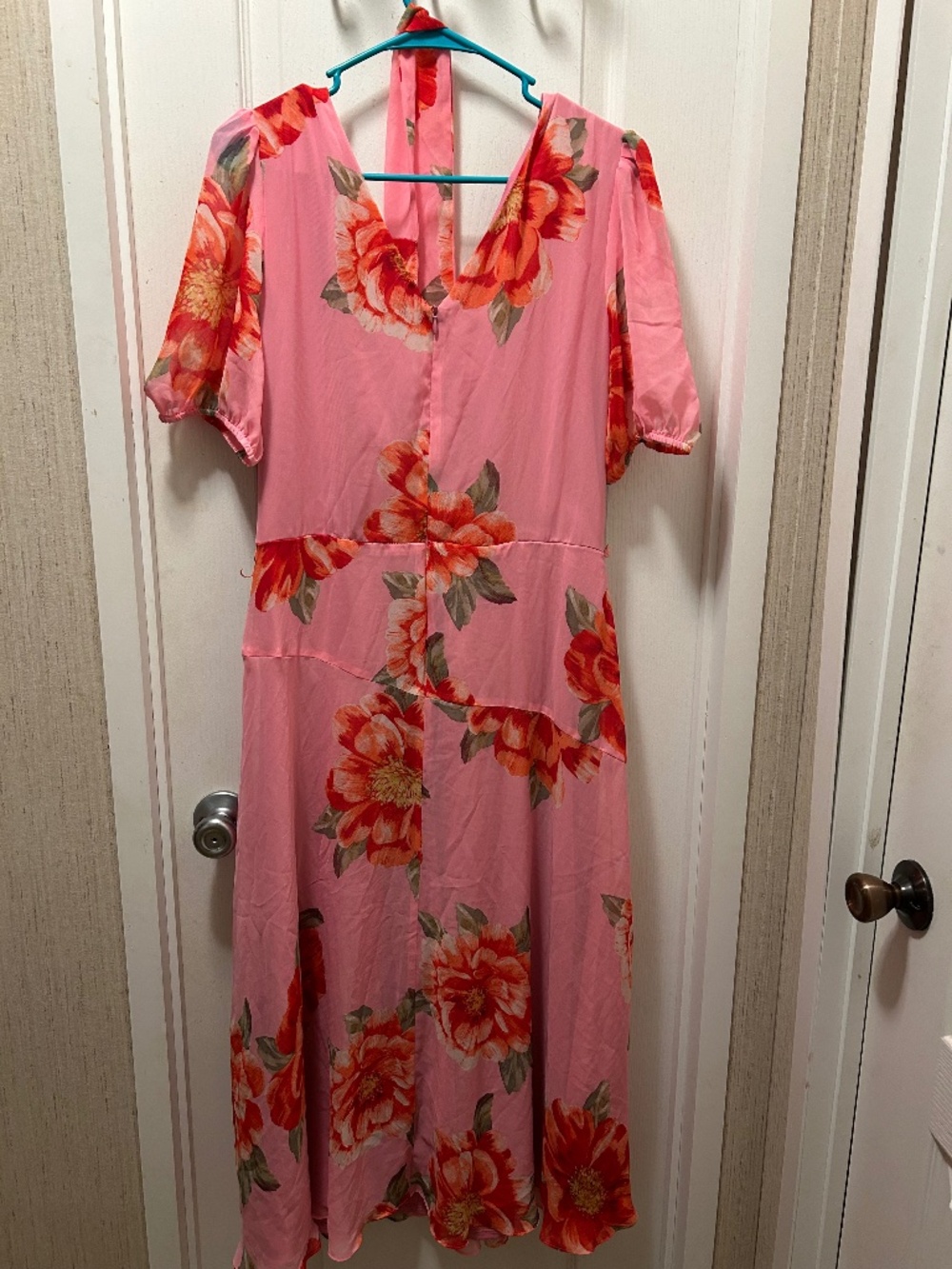 Dress with belt